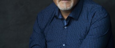 OPISUJĘ ŚWIAT, W KTÓRYM NIKT NIE PRZETRWA - Robert J. Szmidt
